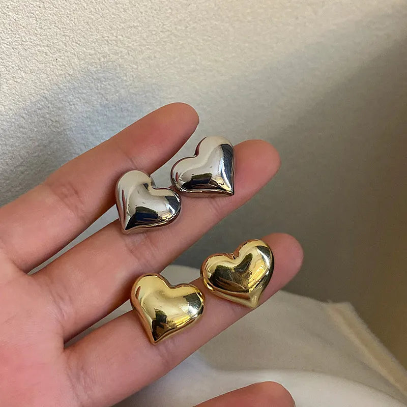 Stud Love Earrings