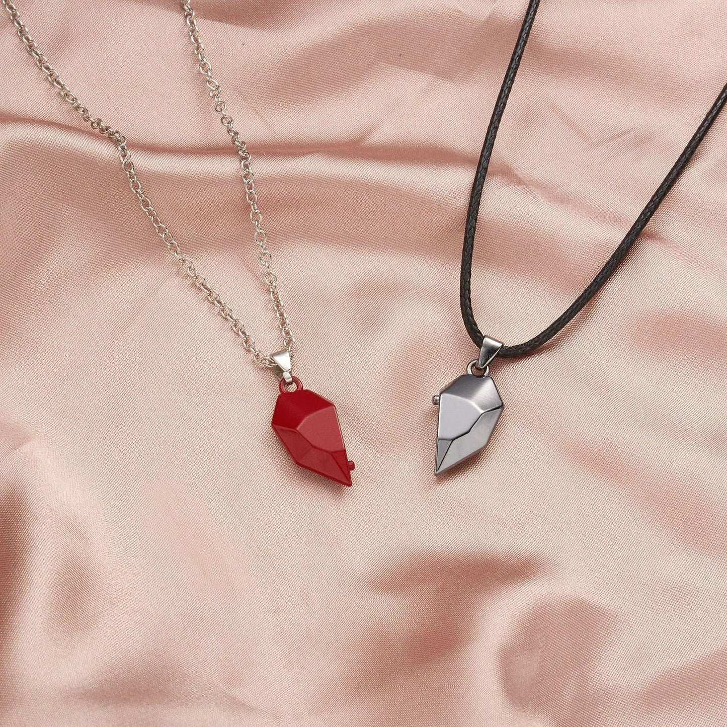 2Pcs Magnetic Heart Couple Necklace